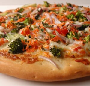 summer garden pizza, broccoli