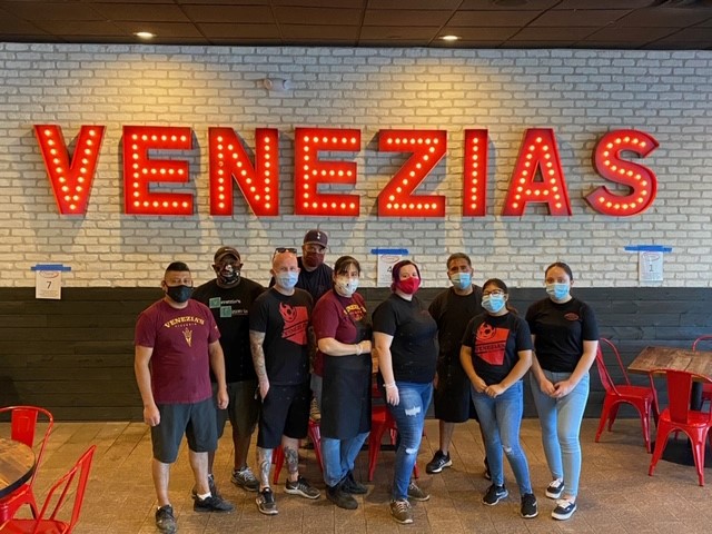 venezia's pizza, covid19 response, staff in masks, phoenix