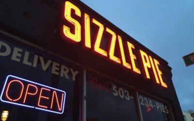 Restaurant Open Hours: What Days to Close, if at all?