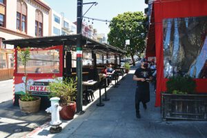 parklets, 2022 Pizzeria of the Year, Tony’s Pizzeria Napoletana